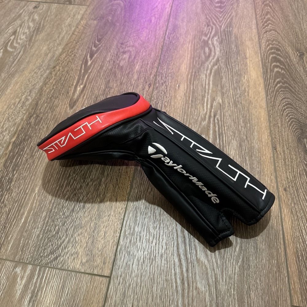 TaylorMade Golf Stealth‎ Black/Red Driver Headcover